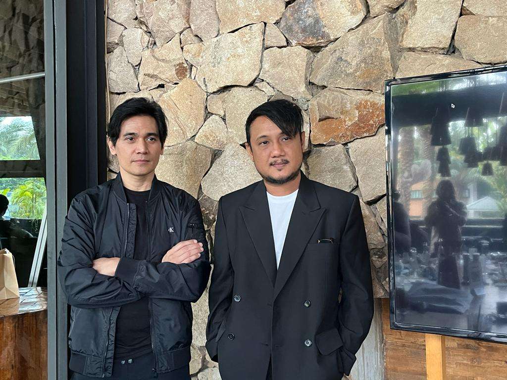 Tyo Nugros dan Joseph Saryuf
