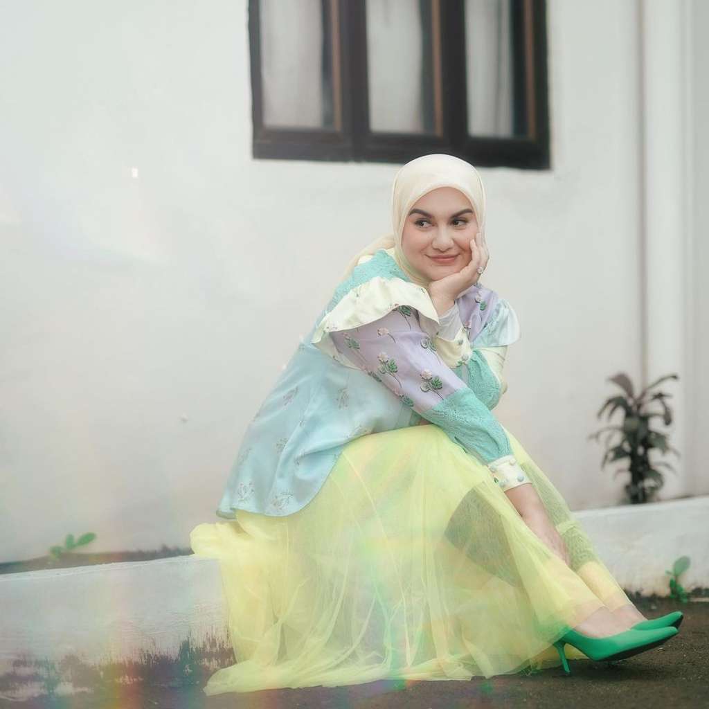 Potret Irish Bella