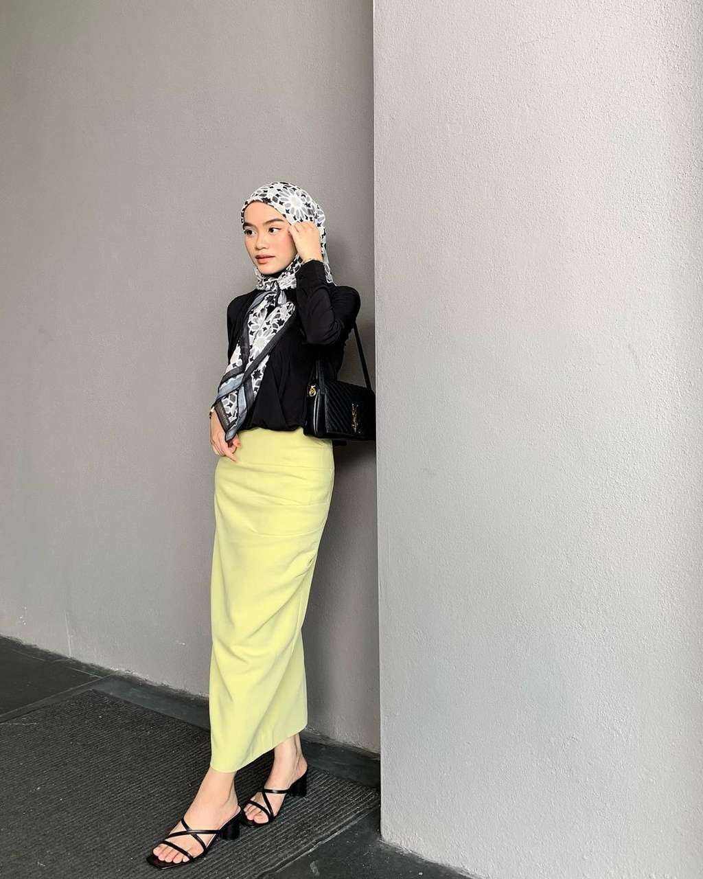 Black lime outfit