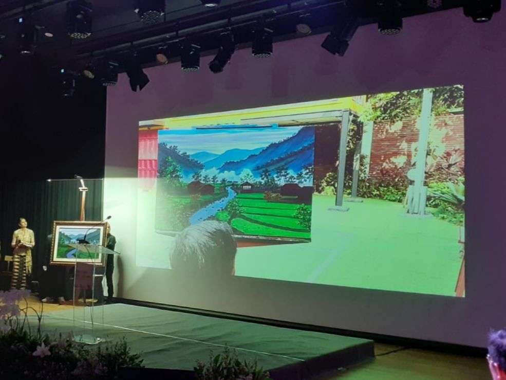 Penampakan Lukisan ‘Kabut Pagi di Dusun Sunyi’ Karya SBY yang Laku Setengah Miliar