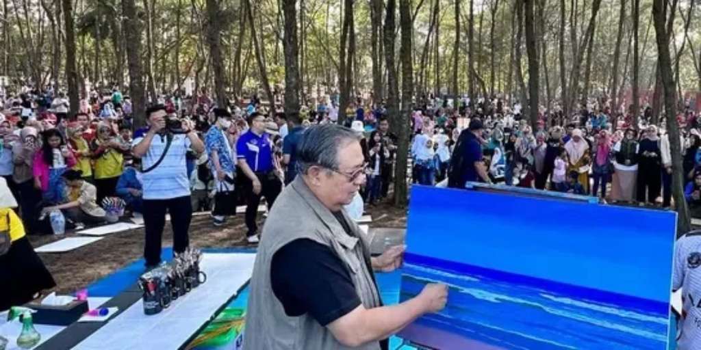 Penampakan Lukisan ‘Kabut Pagi di Dusun Sunyi’ Karya SBY yang Laku Setengah Miliar