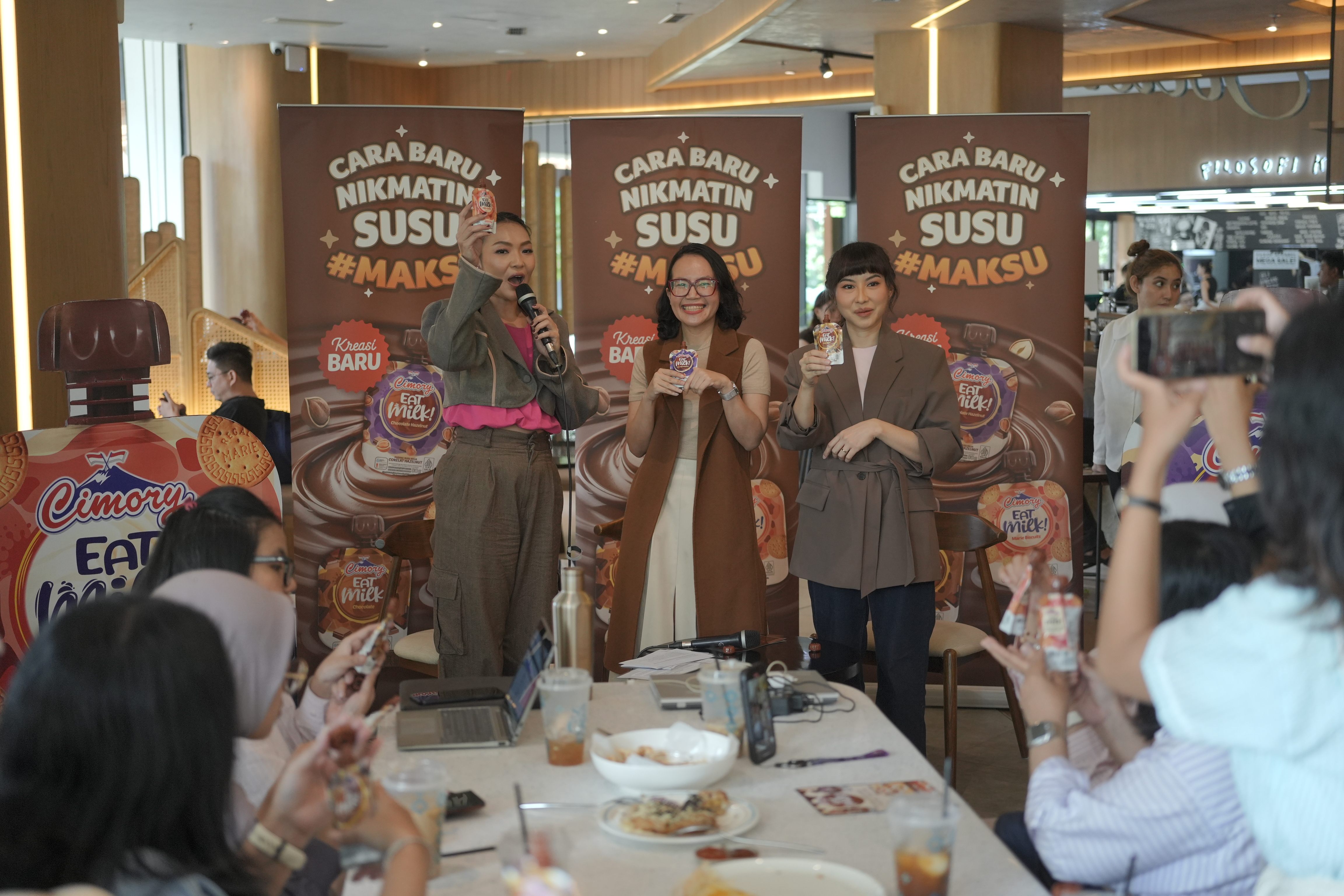 Cimory Luncurkan Eat Milk!: Inovasi Dessert On-The-Go dalam Format “ Susu yang Dimakan”