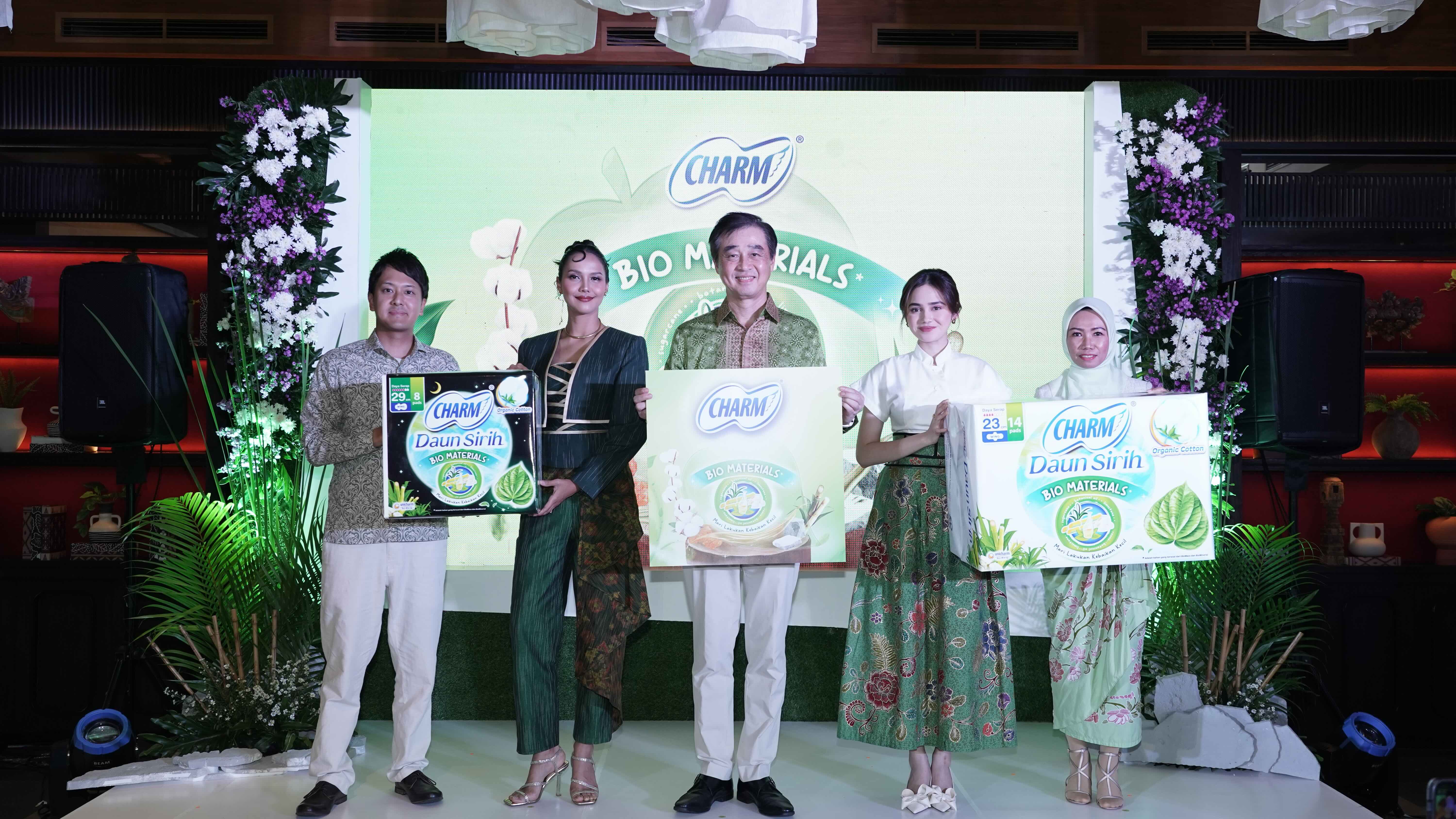 Langkah Baru CHARM untuk Lingkungan: Luncurkan Pembalut Daun Sirih dengan Bio Material dan Organic Cotton
