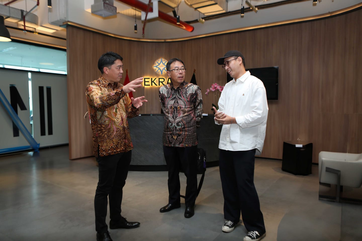Sky Explorer: Kolaborasi Unik Mitsubishi Motors, Garuda Indonesia, dan Tahilalats Satukan Mobilitas, Kreativitas, dan Gaya Hidup