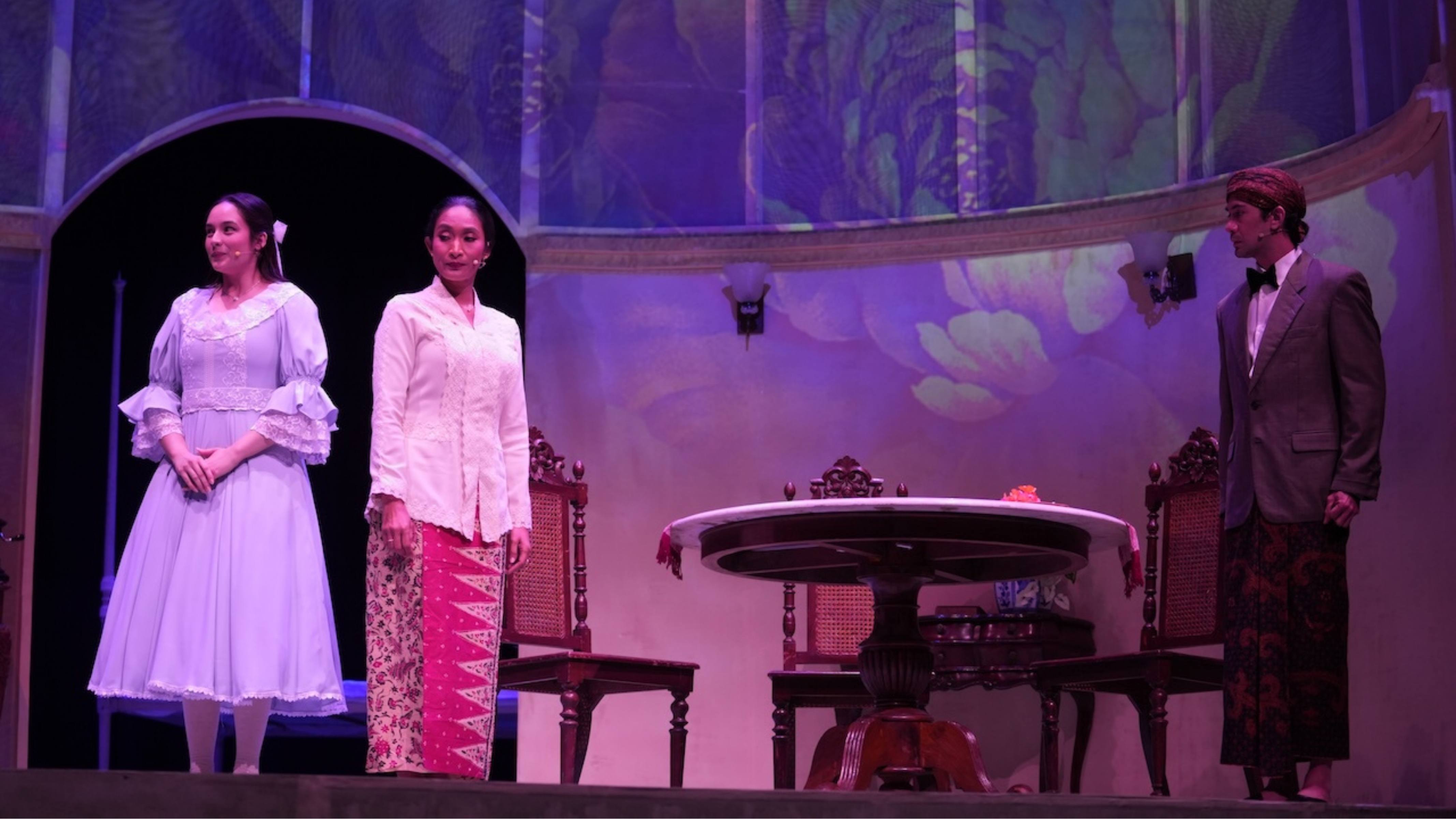Kembali ke Panggung, ‘Bunga Penutup Abad’ Ajak Nostalgia