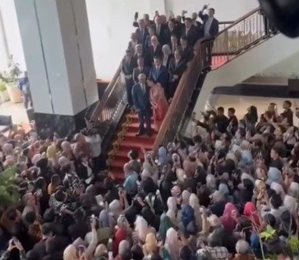 Perpisahan Sri Mulyani