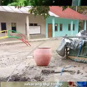 Salut! Zaskia Adya Mecca Hadiahi Hanung Bramantyo Sumur Air Bersih di Riau