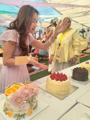 Ayu Ting Ting Buat Kue Sendiri Khusus Untuk Picnic Story