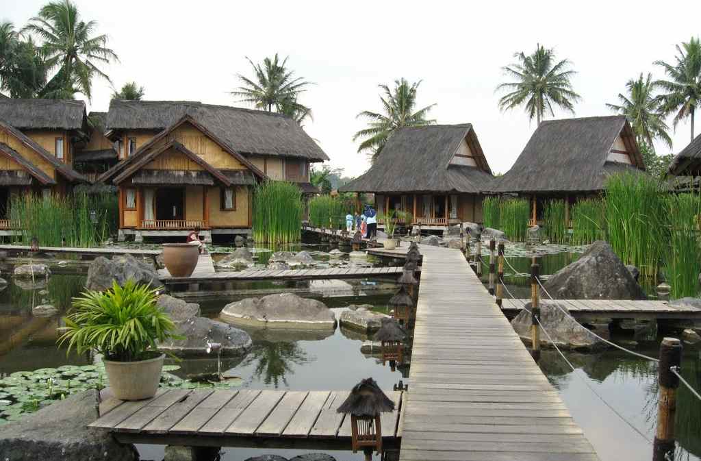 Kampung Sumber Alam, Garut