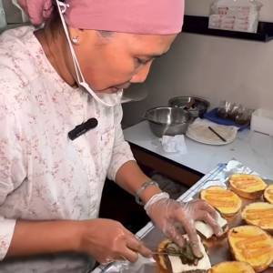Kedai Burger Milik Penyintas Kanker Laris Manis, tapi Sehari Jual 30 Porsi