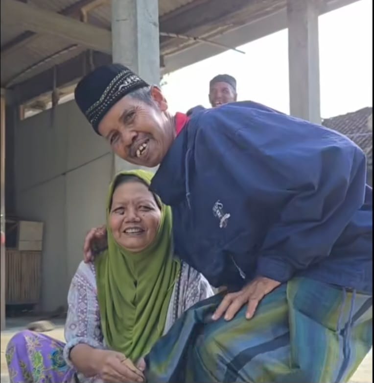 Pasangan Darsono dan Suparti
