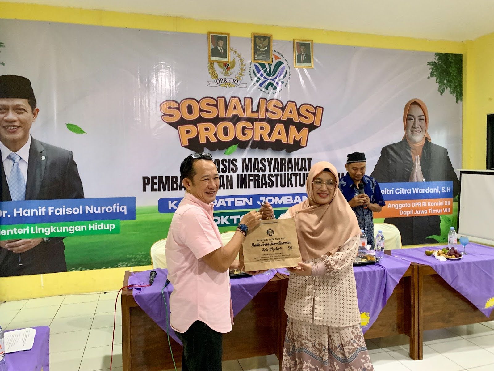 Dorong Sekolah Ramah Lingkungan, Meitri Citra Resmikan IPAL di Jombang Dorong Sekolah Ramah Lingkungan, Meitri Citra Resmikan IPAL di Jombang