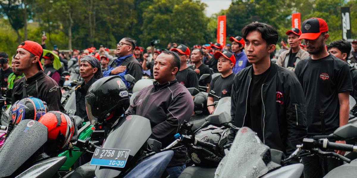 Komunitas Pengguna Motor Listrik PEVR Pecahkan Rekor MURI