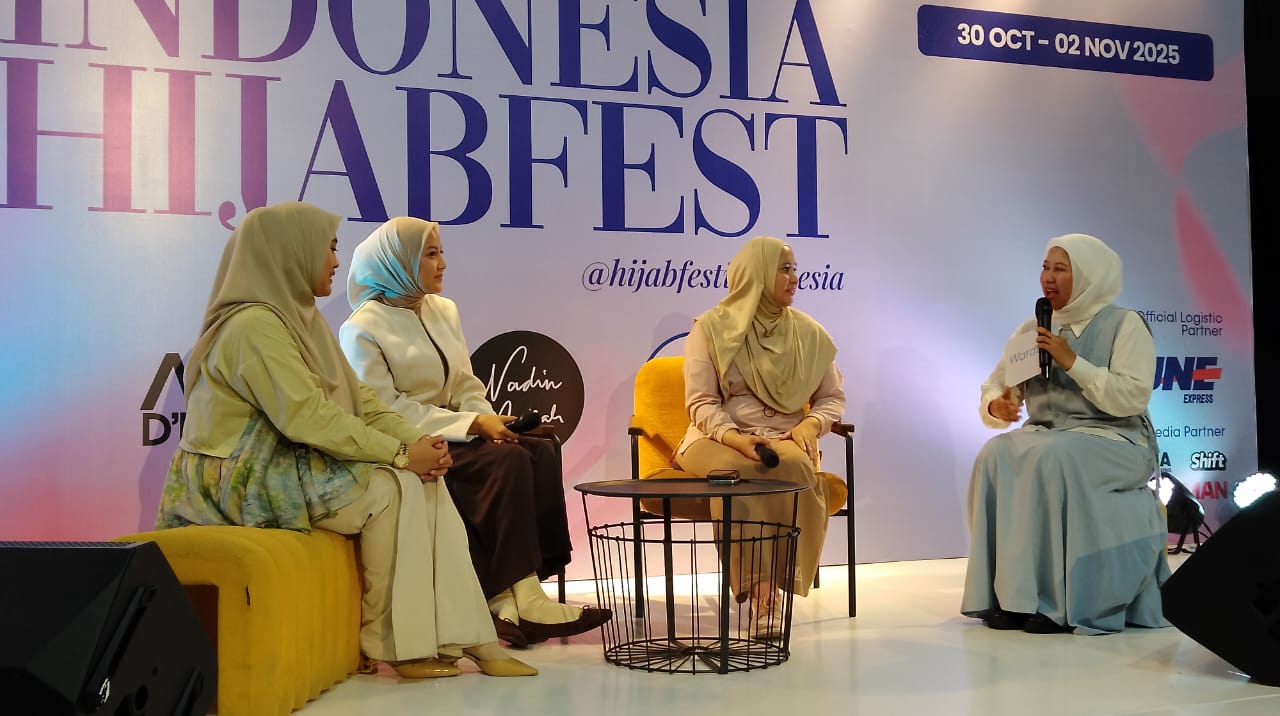 Wardah Hijab Studio AI