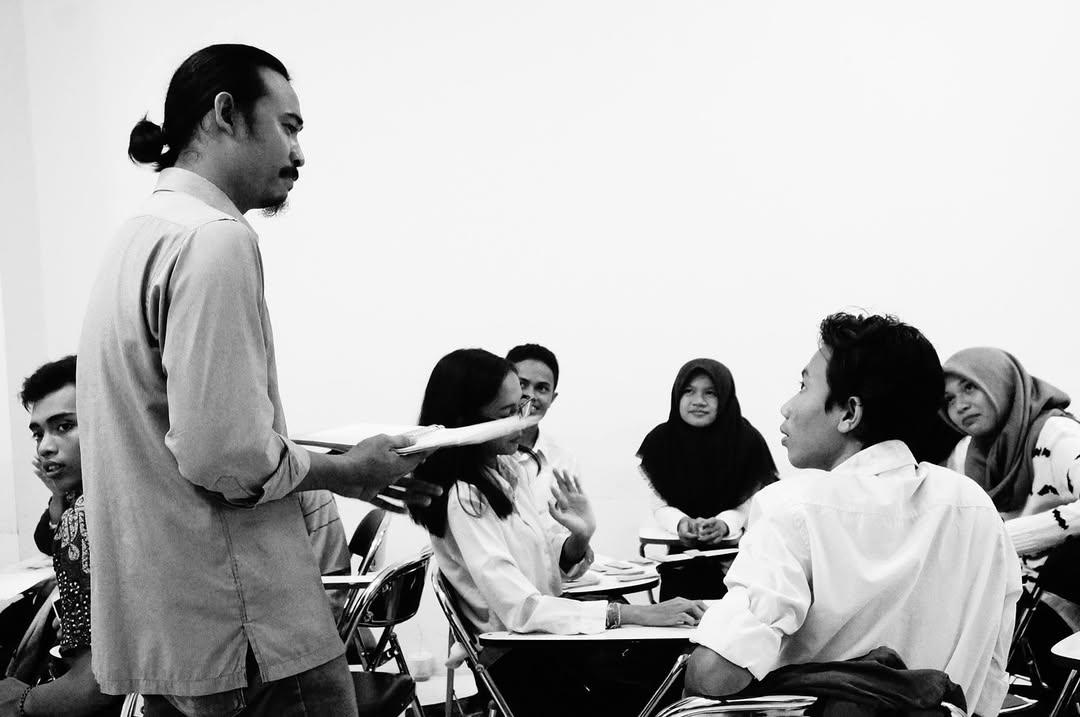 Ahmad Junaidi, Dosen Universitas Mataram