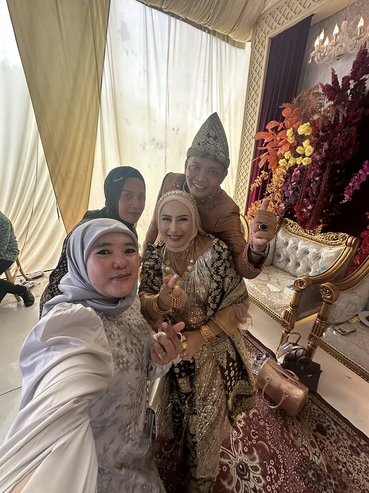 Adat seserahan isi rumah di Kayu Agung