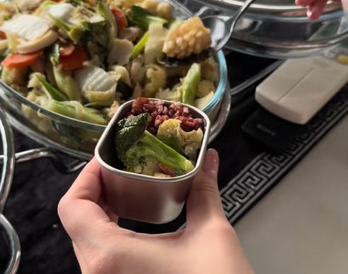 Amanda Manopo dan Kenny Austin Amanda Manopo dan Kenny Austin