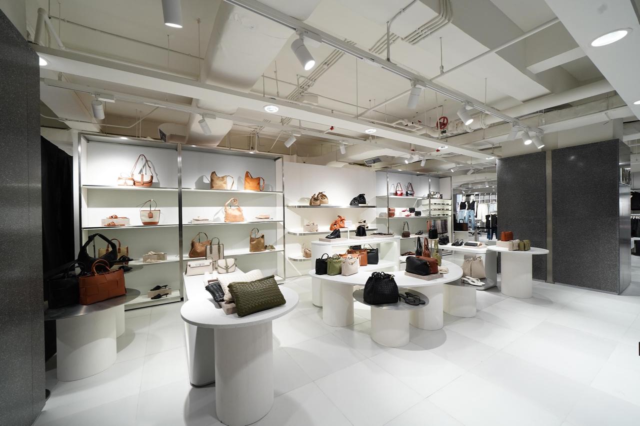 Buka Gerai Pertama di Jakarta, MU+KU Hadirkan Kurasi Merek Lokal dalam Pengalaman Belanja yang Lebih Personal