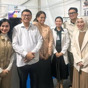 Setahun Diterpa Isu Miring, Reza Gladys Bersyukur Produknya Hadir di Acara BPOM Setahun Diterpa Isu Miring, Reza Gladys Bersyukur Produknya Hadir di Acara BPOM