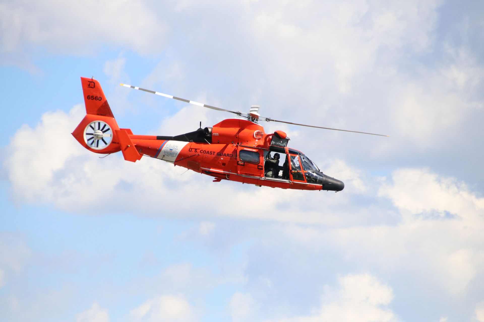 Helikopter SAR (Pexels.com-Saiful) Helikopter SAR (Pexels.com-Saiful)