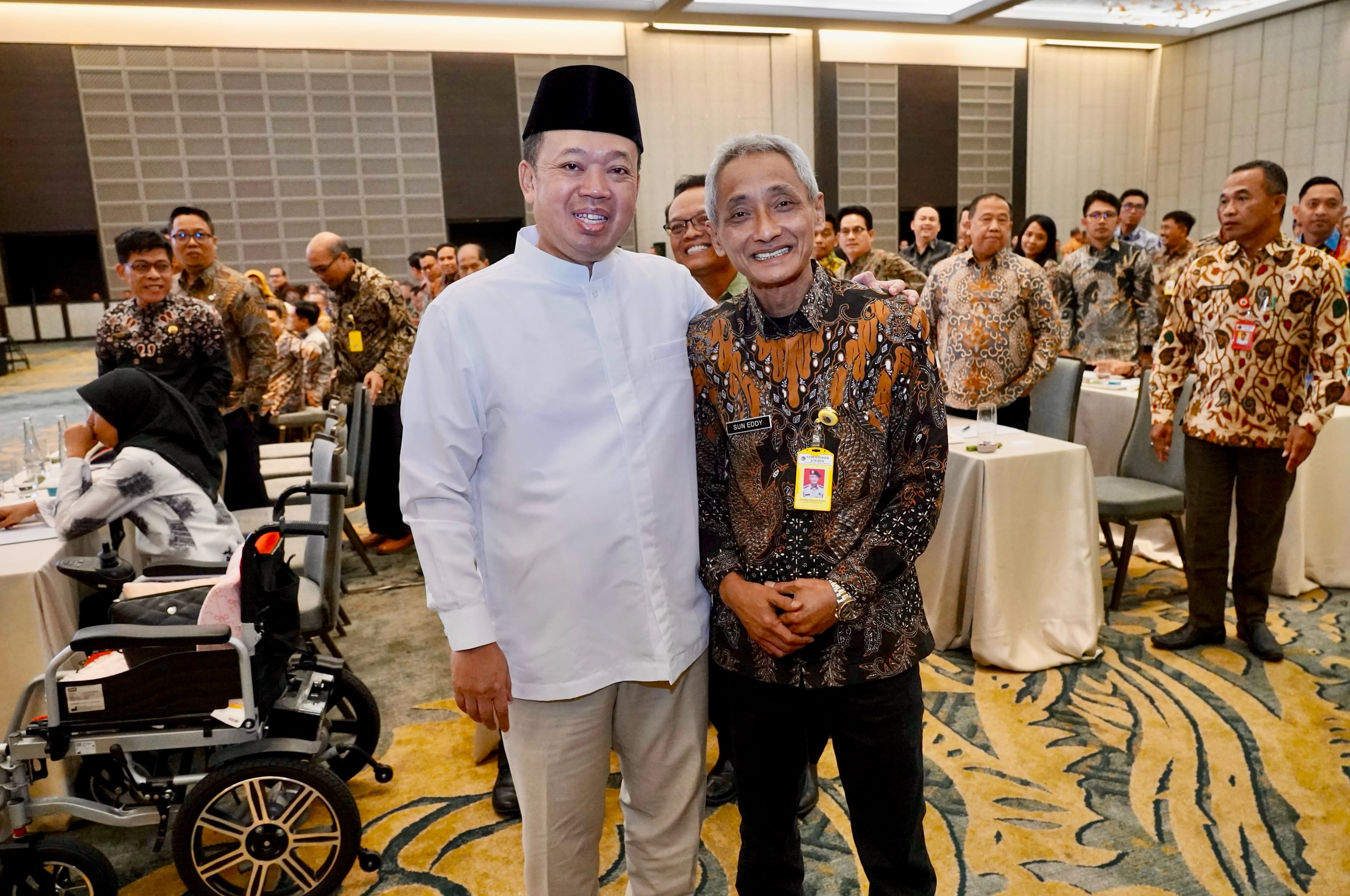 Nusron Wahid (Instagram @nusronwahid) Nusron Wahid (Instagram @nusronwahid)