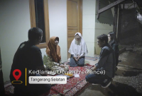Doa dan Simpati BCA untuk Peliput Gunung Anak Krakatau: Ketika Hubungan Jurnalis dan Bank Tak Melulu Soal Pekerjaan Doa dan Simpati BCA untuk Peliput Gunung Anak Krakatau: Ketika Hubungan Jurnalis dan Bank Tak Melulu Soal Pekerjaan