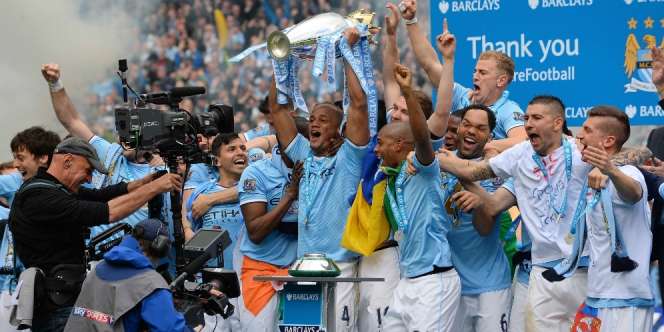 Juara EPL, ManCity Bikin Pesta Lanjutan di Negara Islam
