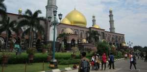 2.000 Kiai Kumpul di Masjid Kubah Emas, Bahas Pemimpin Bangsa