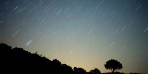 Kota di Negara Muslim Ini Adakan Acara 'Nobar' Hujan Meteor