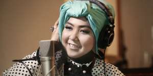 Duta Muslimah Dunia Kepincut Lagu Solois Hijab Ini