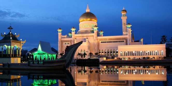 Wisata Syariah RI Tertinggal dari Malaysia