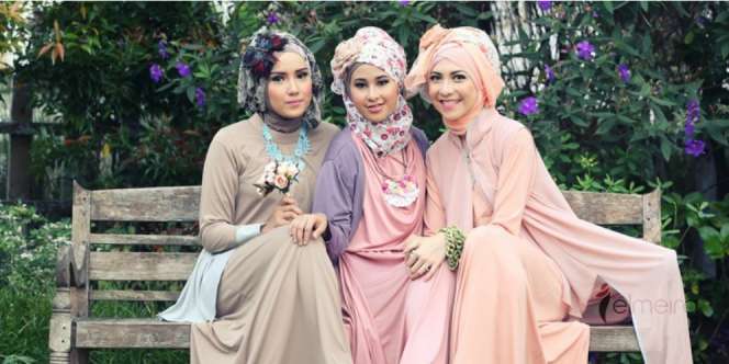 Elmeira Hijab Masih Bertahan Dalam Pastel