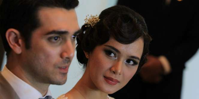 Dipinang Fachri Albar, Renata Jadi Mualaf