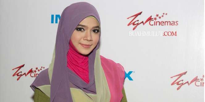Mimpi Kiamat, Artis Film Dewasa Malaysia Langsung Berhijab
