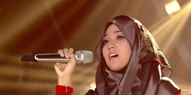 Penyanyi Berhijab Malaysia Jadi Idola di China