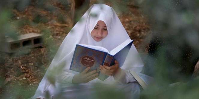 Alquran 72 Bahasa di Bulan Ramadan