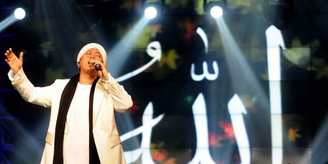Cara Ustaz Mantan Rocker Ajarkan Anak Berpuasa