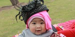 Gaya Hijab Imut Balita Mandhira