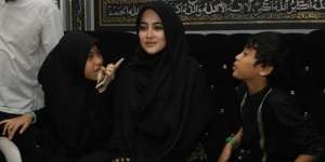 Pelaku Bakar Rumah Uje karena Sakit Hati dengan Pipik