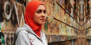 Rapper Cantik Mesir, Hijab dan Perjuangan