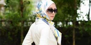 Gaya `Putih` Fashion Blogger Vivy Yusof