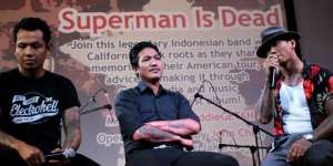 Hormati Umat Muslim, Band Punk-Rock ini `Puasa` Manggung