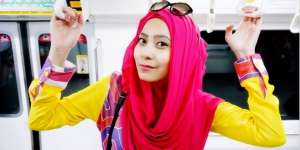 Style Fashion Blogger Gadis Manis Indonesia di Paris