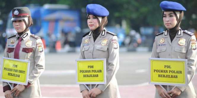 Polri Siapkan 62 Model Contoh Seragam Hijab Polwan