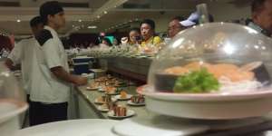Berburu Sajian Halal di Kota Tuan Rumah Piala Dunia 2014