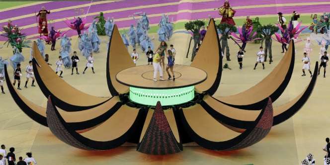 Stadion Piala Dunia Sejuk Berkat Atap Buatan Negara Muslim