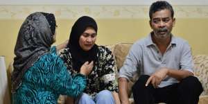 Oleh-oleh Lebaran Penumpang MH17 Nahas Itu Hancur