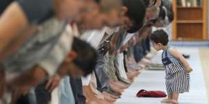 Kisah Pasangan Filipina Jadi Mualaf di Bulan Ramadan