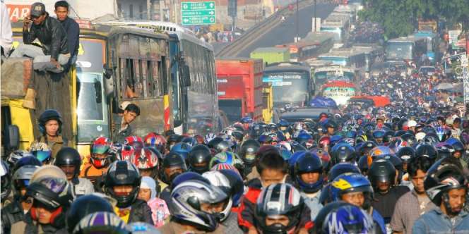 Pemudik Motor, Waspada Infeksi Paru-paru!