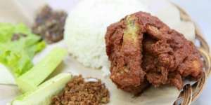Ayam Lepaas: `Franchise` Citra Rasa Tradisional  